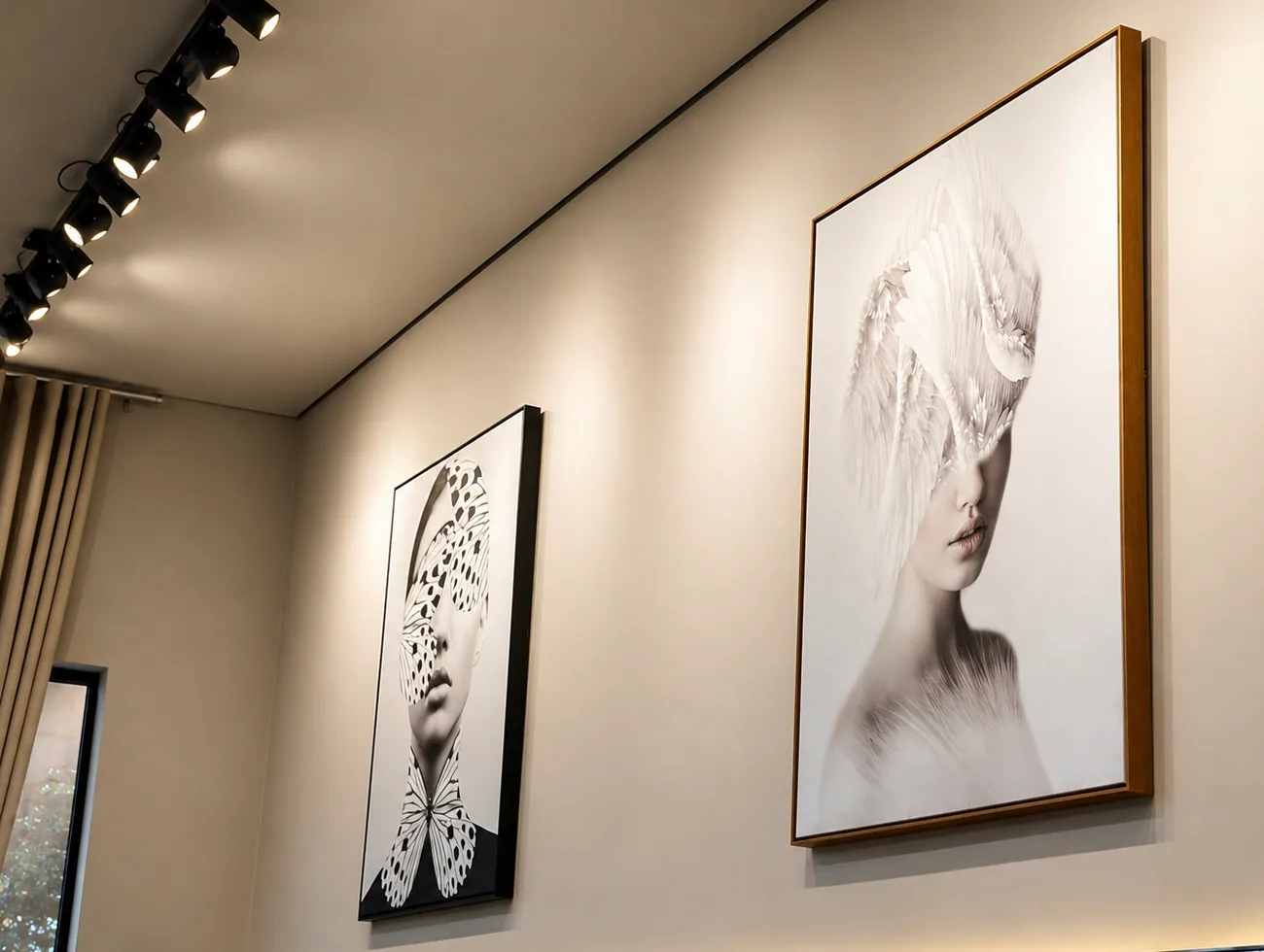 Arte e iluminação no interior do Salão Becker